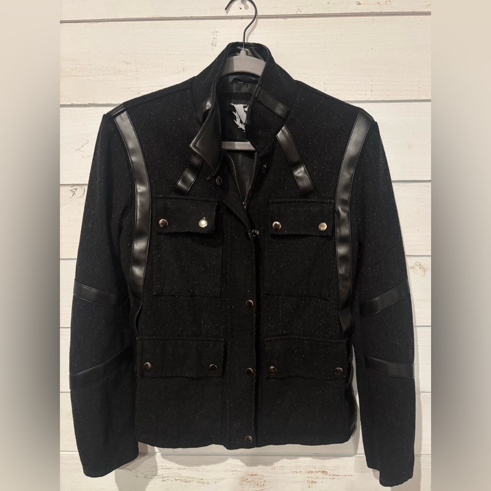 Black Utility Jacket with Military-Inspired Design in size small